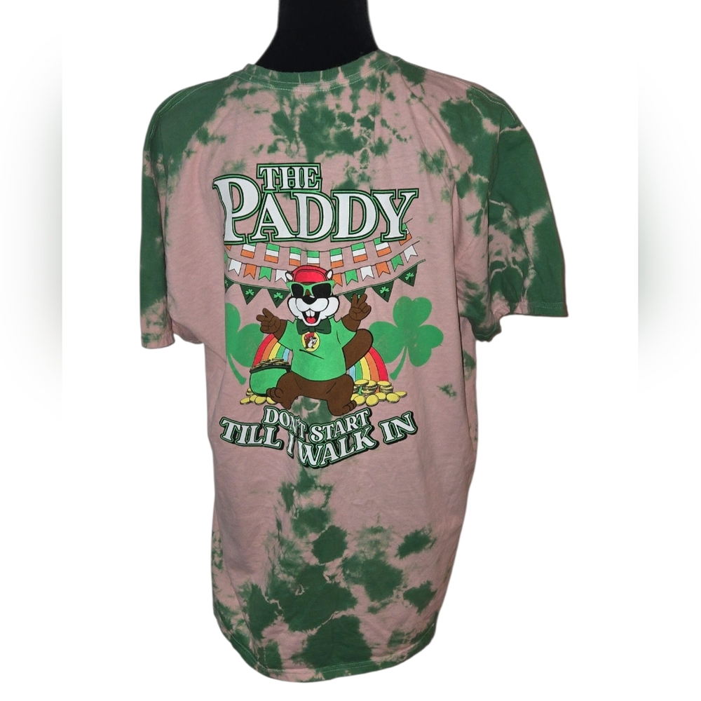 Buc-ees St Patricks Day Green Pink Tie Dye Shamrock Paddy Unisex T Shirt Sz 2XL - Picture 3 of 5